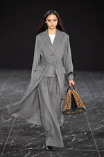 タエ アシダ 2023-24年秋冬コレクション - 華やかに、軽やかに｜写真41