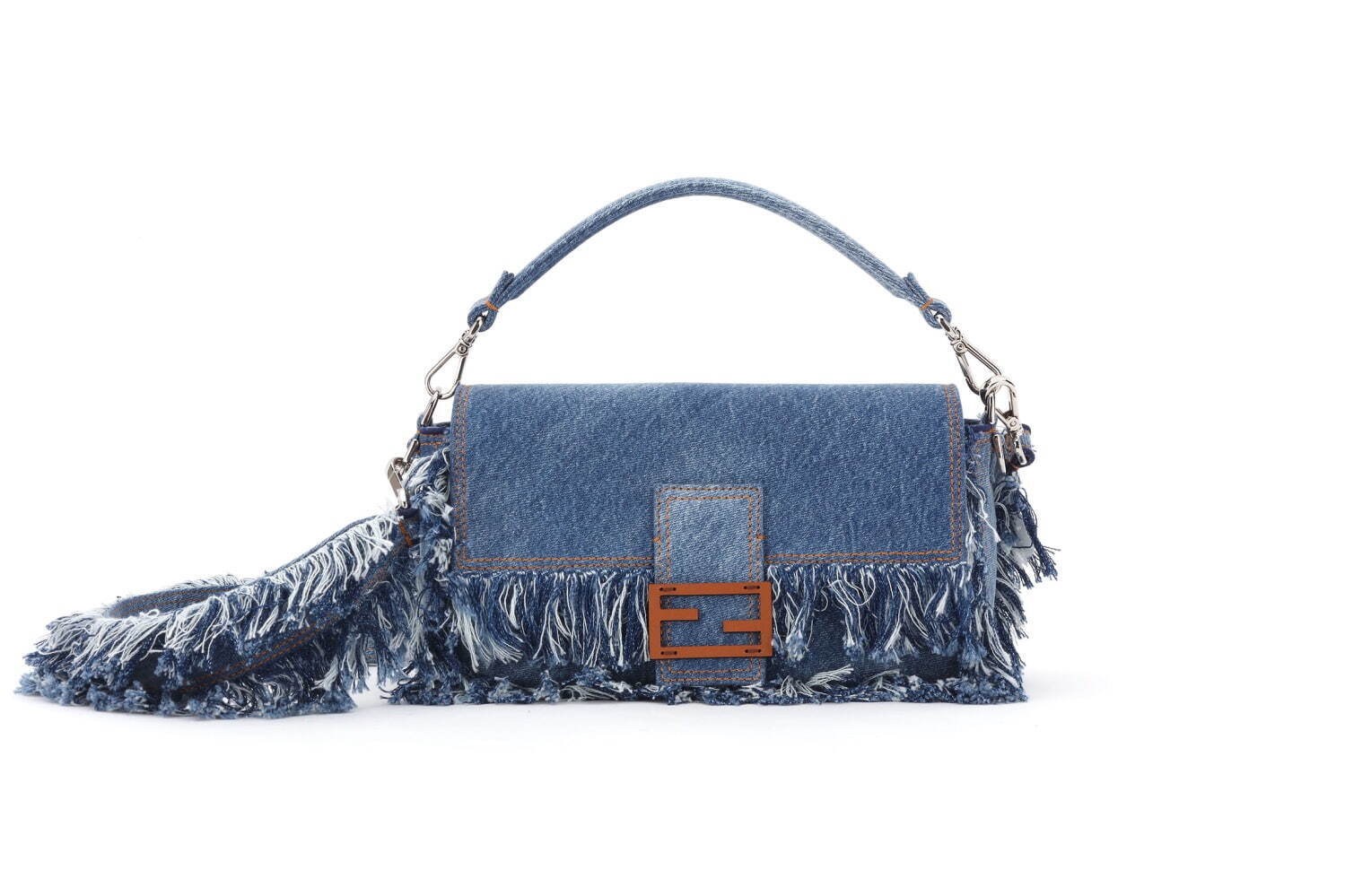 フェンディ(FENDI) バゲット｜写真1