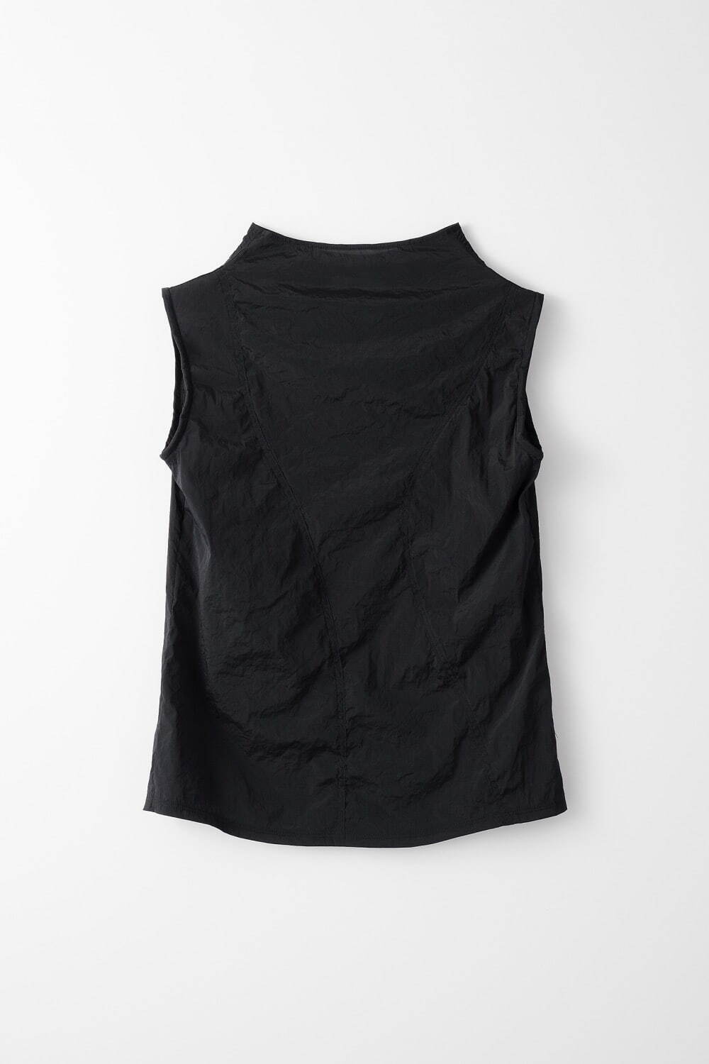 ミューラル“鉱石のきらめき”を表現したティアードドレスなど、渋谷パルコでは試着会を開催｜写真50