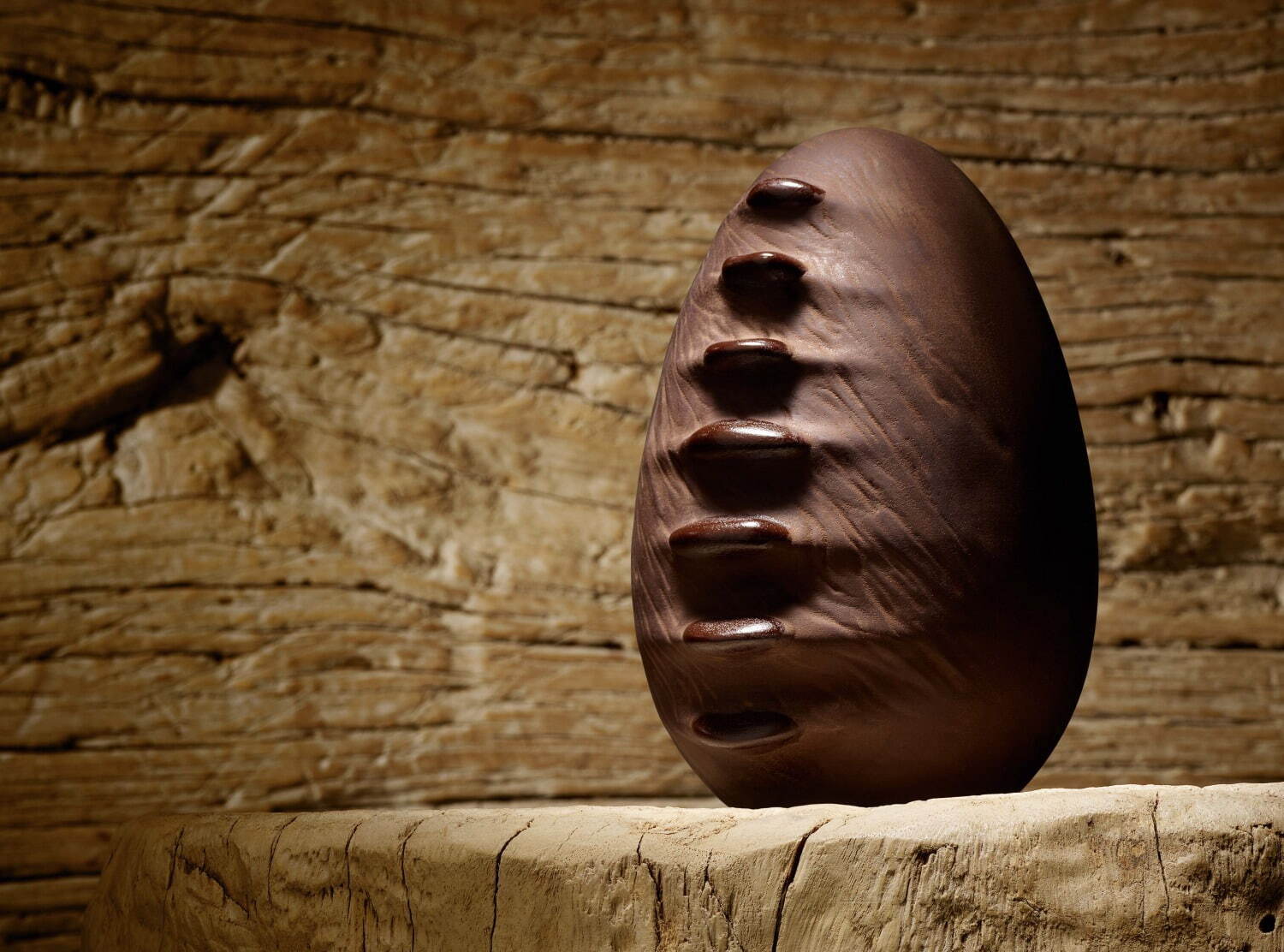 ピエール・エルメ・パリ23年イースターショコラ、“文明芸術”着想エッグ＆ウサギ型チョコレート｜写真8