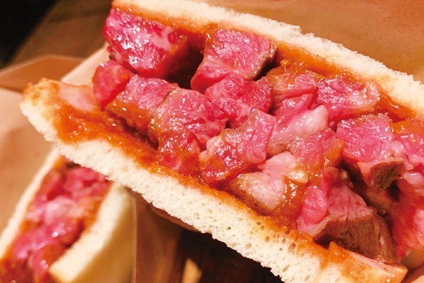 行列｜「新宿髙島屋 春の美味コレクション」“噂の”肉サンド＆絶品オムライスなど、全国の人気グルメ約80店集結