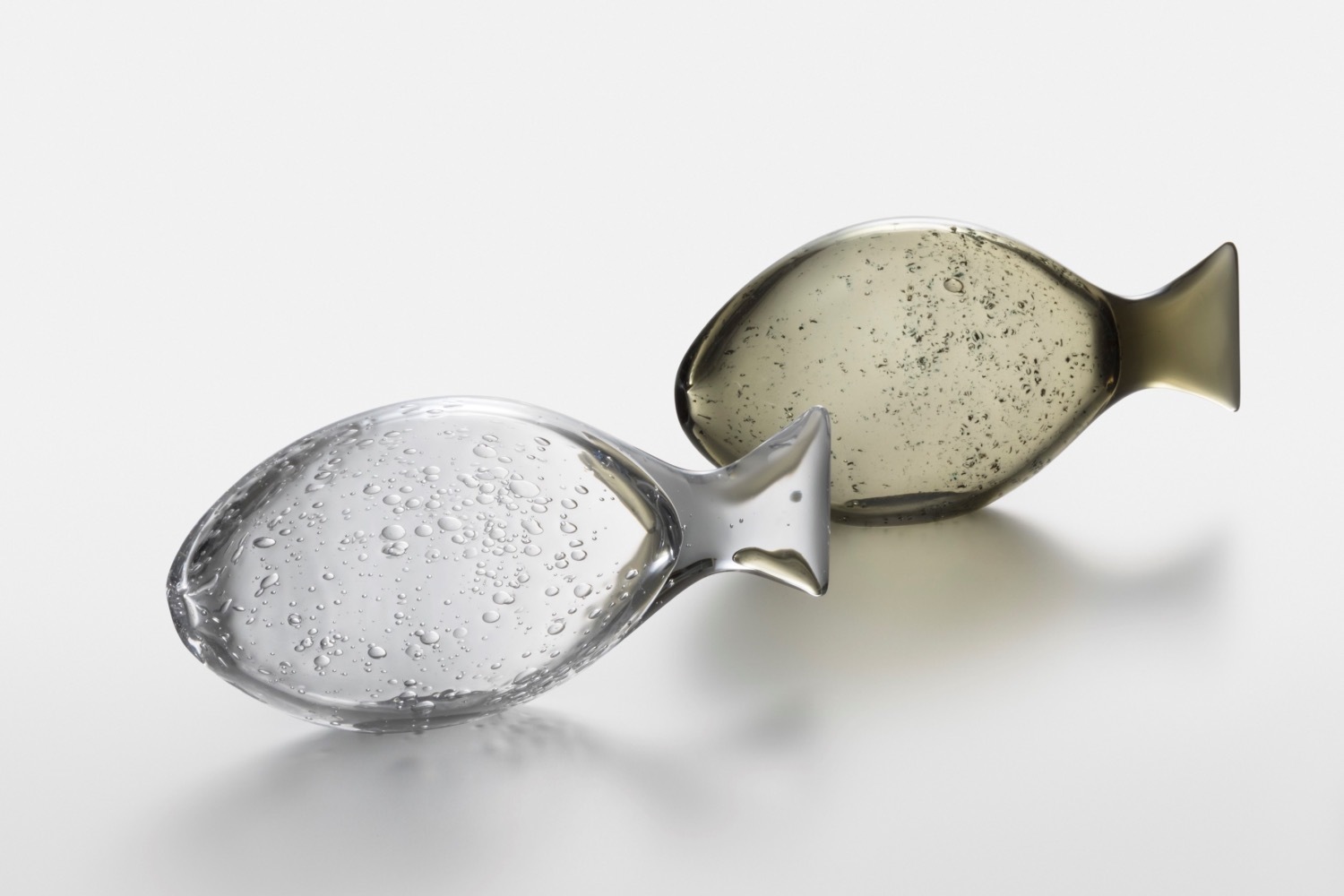 展覧会「フィンランド・グラスアート」東京都庭園美術館で、カイ・フランクなどの優品約140件が一堂に