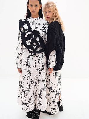 ラム・シェ(RUMCHE) 2023-24年秋冬ウィメンズコレクション  - 写真1