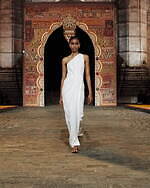 ディオール 2023年フォールコレクション - インドの伝統工芸とともに、本質的な技巧の追求｜写真56