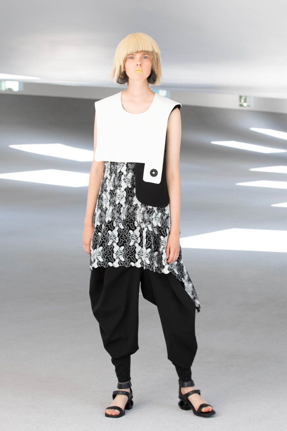 ヒロコ コシノ(HIROKO KOSHINO) 2024年春夏ウィメンズコレクション  - 写真27