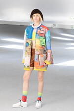 ヒロコ コシノ 2024年春夏コレクション、“重ねて楽しむ”大人のコラージュ｜写真13