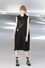 ヒロコ コシノ 2024年春夏コレクション、“重ねて楽しむ”大人のコラージュ｜写真20