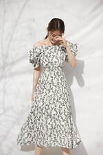 スナイデル23年夏新作、レディライクなフリル袖ニットや“フィッシュテール”のスカートなど｜写真18