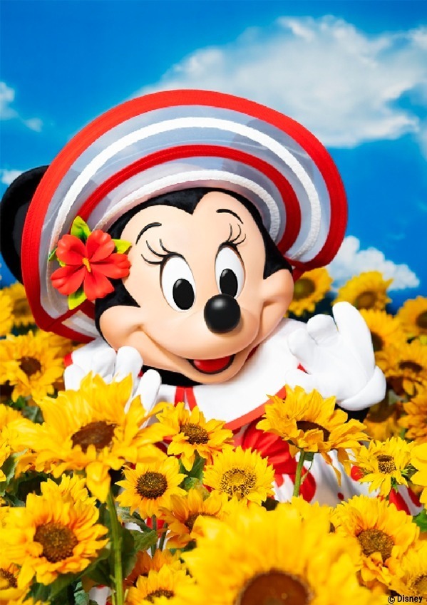 写真家・蜷川実花がミニーマウスを撮りおろし！「イマジニング・ザ・マジック」コラボ写真集｜写真5