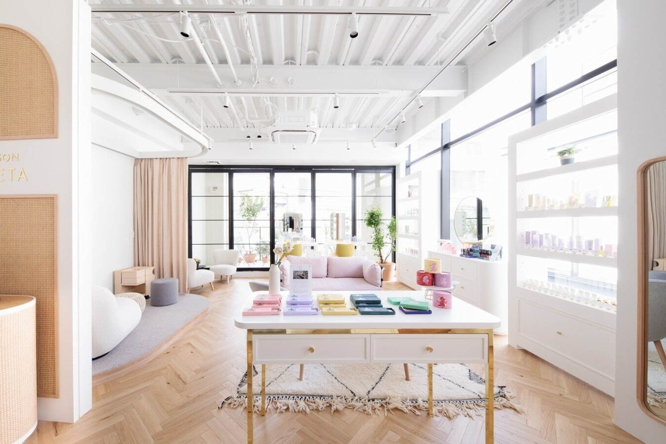 ラ メゾン シゲタ