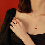 イー・エム“レッドカラー”の新作ジュエリー、真っ赤なさくらんぼモチーフのネックレス＆リング｜写真18