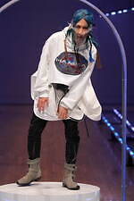 ハザマ 2023 プライマリー コレクション - “未知の未知”見知らぬ旅路の果てへ｜写真27