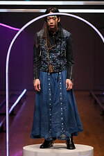 ハザマ 2023 プライマリー コレクション - “未知の未知”見知らぬ旅路の果てへ｜写真40