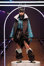 ハザマ 2023 プライマリー コレクション - “未知の未知”見知らぬ旅路の果てへ｜写真69