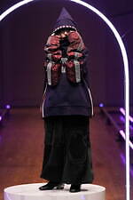 ハザマ 2023 プライマリー コレクション - “未知の未知”見知らぬ旅路の果てへ｜写真71