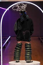 ハザマ 2023 プライマリー コレクション - “未知の未知”見知らぬ旅路の果てへ｜写真74