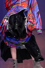 ハザマ 2023 プライマリー コレクション - “未知の未知”見知らぬ旅路の果てへ｜写真44