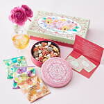 アフタヌーンティー・ティールームの母の日ギフト、ピンクのお菓子缶×水出しアイスティーのセット｜写真1