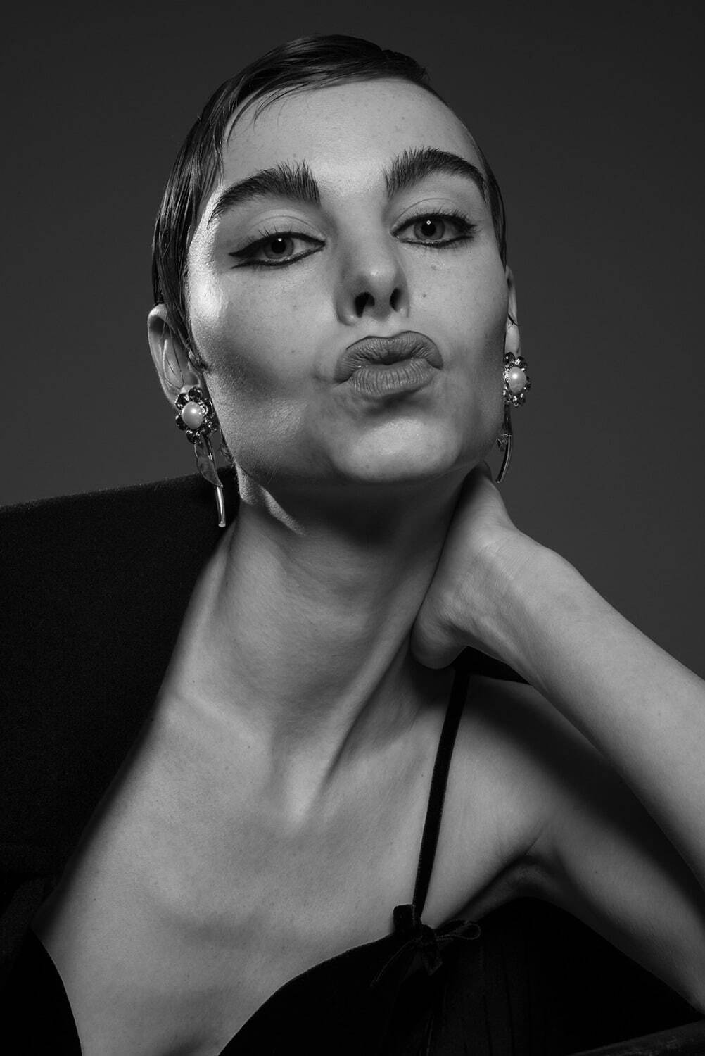 ミュベール(MUVEIL) 2023-24年秋冬ウィメンズコレクション  - 写真2