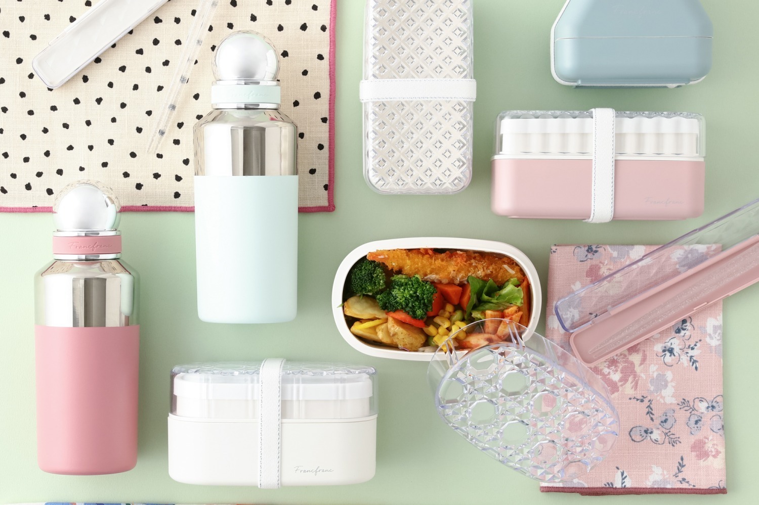 新品 マルニ フラワーカフェ お弁当箱 （写真 : マルニ フラワー