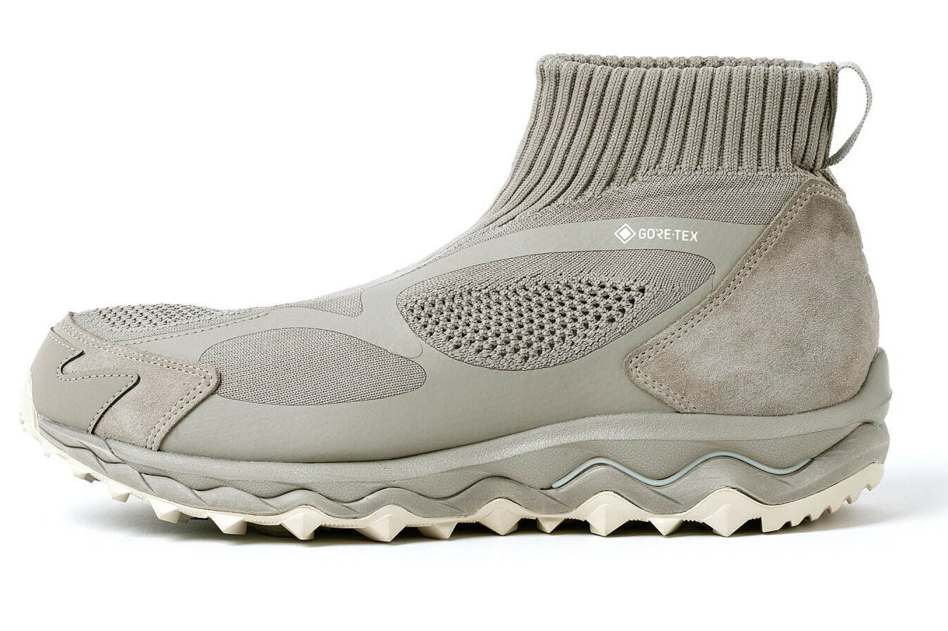 ランニング｜［2023春夏］メンズのおすすめ“ゴアテックス素材”スニーカーまとめ、次世代高機能シューズに注目