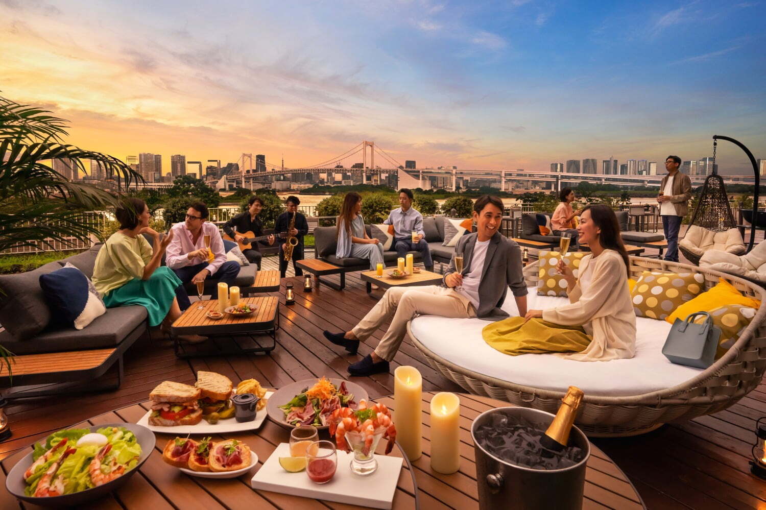 お台場｜ヒルトン東京お台場「テラスラウンジ」限定オープン、“海が望めるテラス席”で絶景＆食事を楽しむ