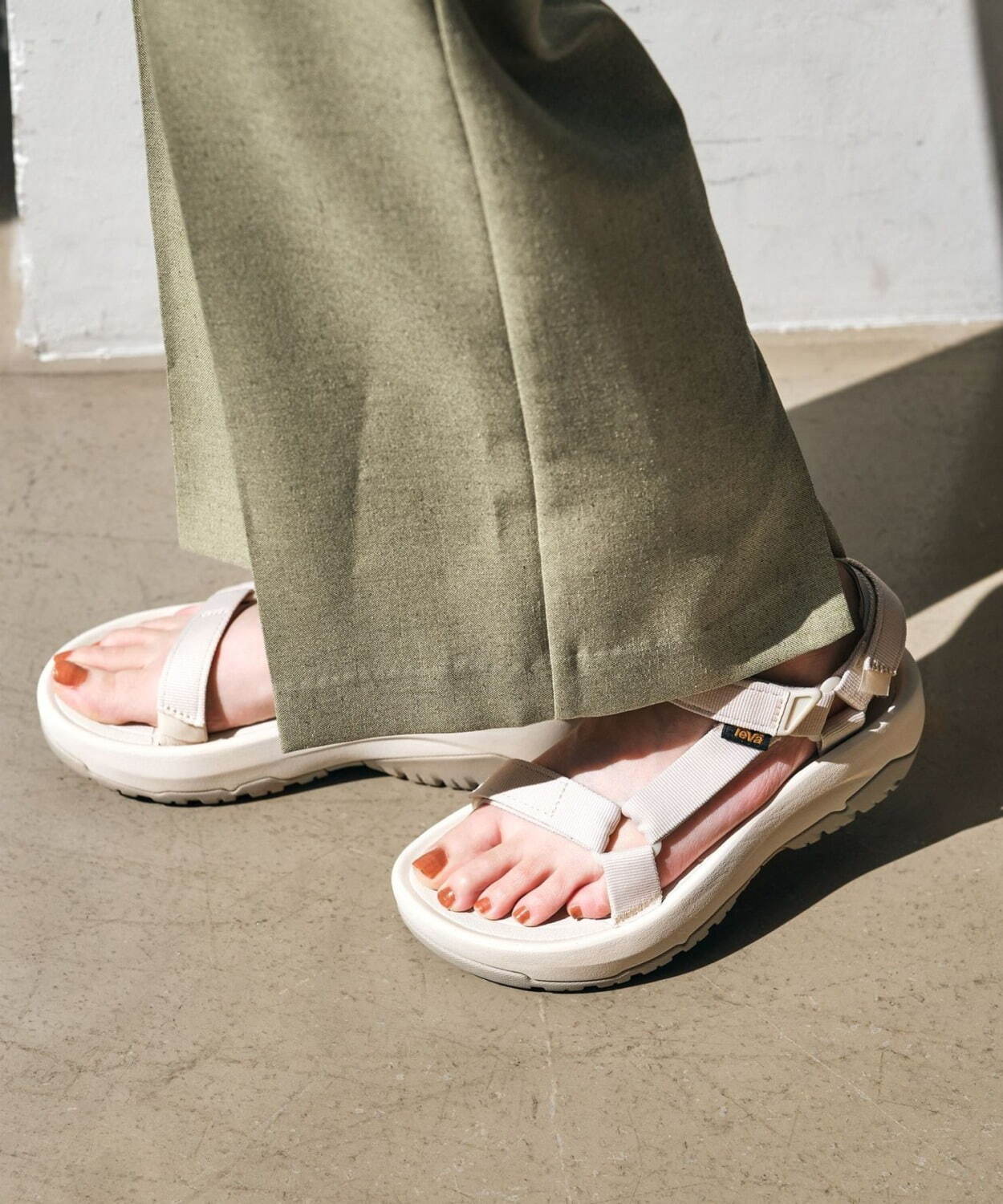 テバ(Teva), ユナイテッドアローズ グリーンレーベル リラクシング(UNITED ARROWS green label relaxing) ハリケーン｜写真5