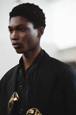 ウジョーから初のジュエリーライン、“生命体をイメージ”有機的なフォルムのイヤリング＆チョーカーなど｜写真10