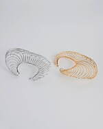 ウジョーから初のジュエリーライン、“生命体をイメージ”有機的なフォルムのイヤリング＆チョーカーなど｜写真5