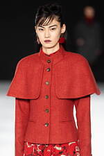 ジュン アシダ 2023-24年秋冬コレクション - 水面のように、煌めきを湛えて｜写真27