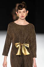 ジュン アシダ 2023-24年秋冬コレクション - 水面のように、煌めきを湛えて｜写真67