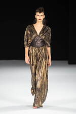 ジュン アシダ 2023-24年秋冬コレクション - 水面のように、煌めきを湛えて｜写真68