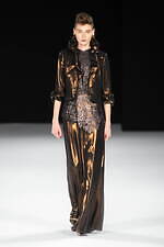 ジュン アシダ 2023-24年秋冬コレクション - 水面のように、煌めきを湛えて｜写真72