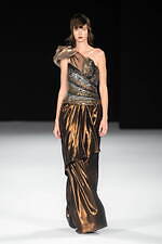 ジュン アシダ 2023-24年秋冬コレクション - 水面のように、煌めきを湛えて｜写真77