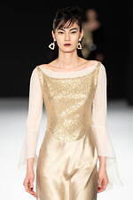 ジュン アシダ 2023-24年秋冬コレクション - 水面のように、煌めきを湛えて｜写真84