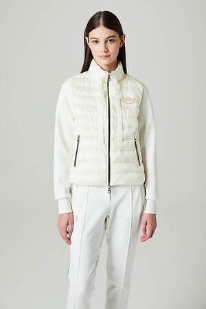 デュベティカ(DUVETICA) 2023年春夏ウィメンズコレクション  - 写真1