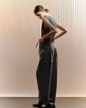 イン(IHNN) 2023-24年秋冬ウィメンズコレクション  - 写真5