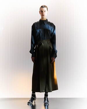 イン(IHNN) 2023-24年秋冬ウィメンズコレクション  - 写真13