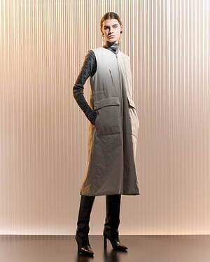 イン(IHNN) 2023-24年秋冬ウィメンズコレクション  - 写真21