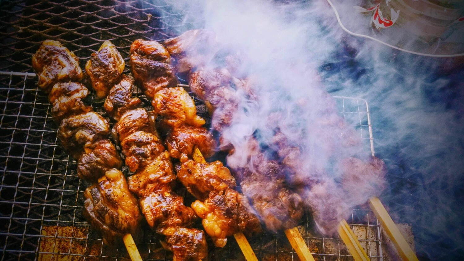 「第3回 肉祭 2023」等々力緑地に厳選肉料理が集結、焼き物から丼まで多彩なメニュー｜写真8