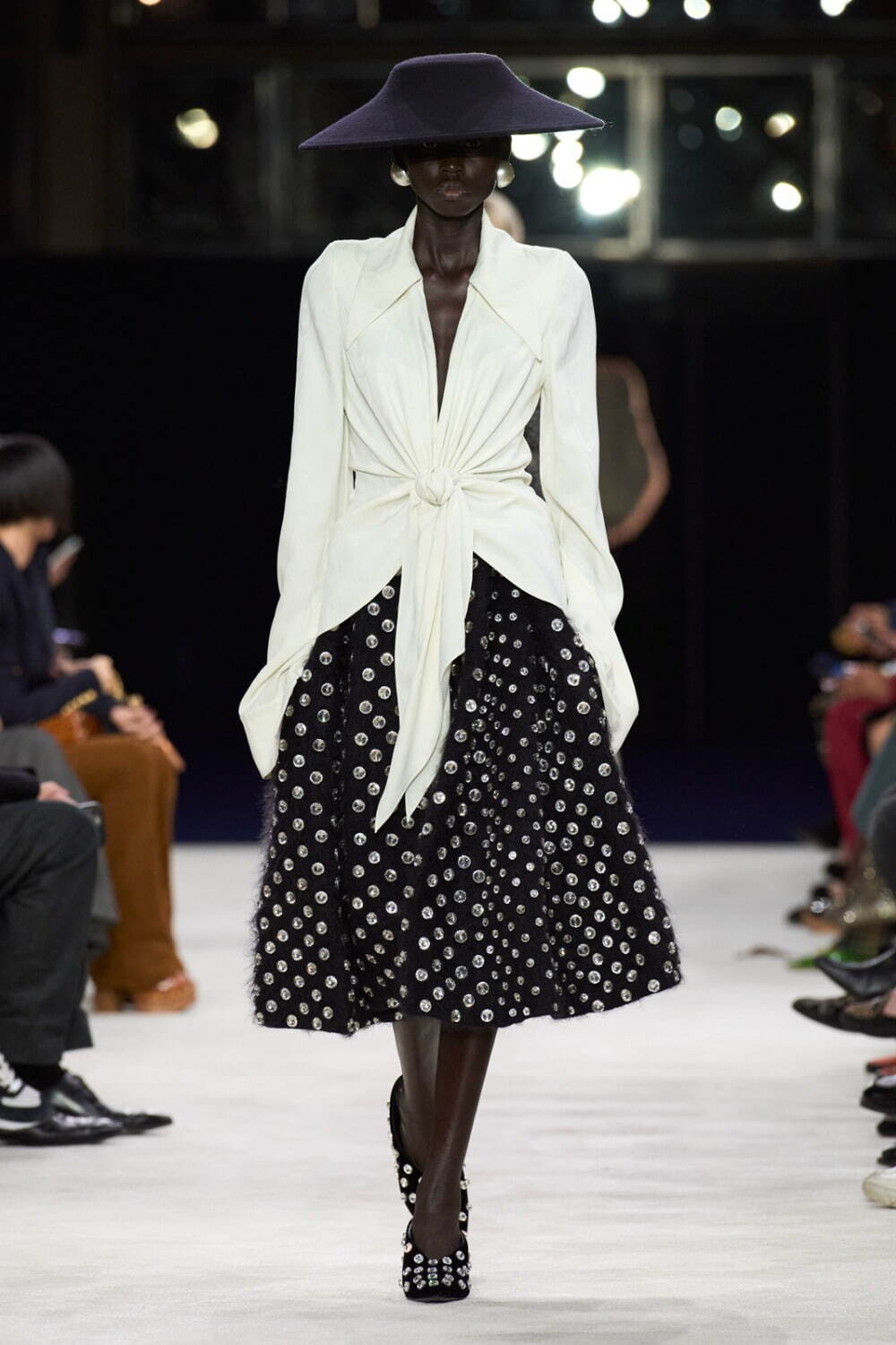 バルマン(BALMAIN) 2023-24年秋冬ウィメンズコレクション