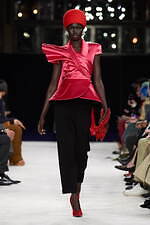 バルマン 2023-24年秋冬ウィメンズコレクション、メゾンのDNAを現代へ｜写真26