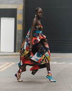 アレキサンダー・マックイーン“透明ウェッジソール”の新作ウィメンズシューズ、サンダル＆ブーツの2型｜写真7