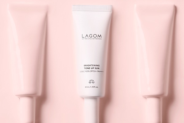 UVケア｜ラゴム23年夏コスメ、紫外線ブロック＆血色感UPの“ヌードピンクカラー”新作UVクリーム