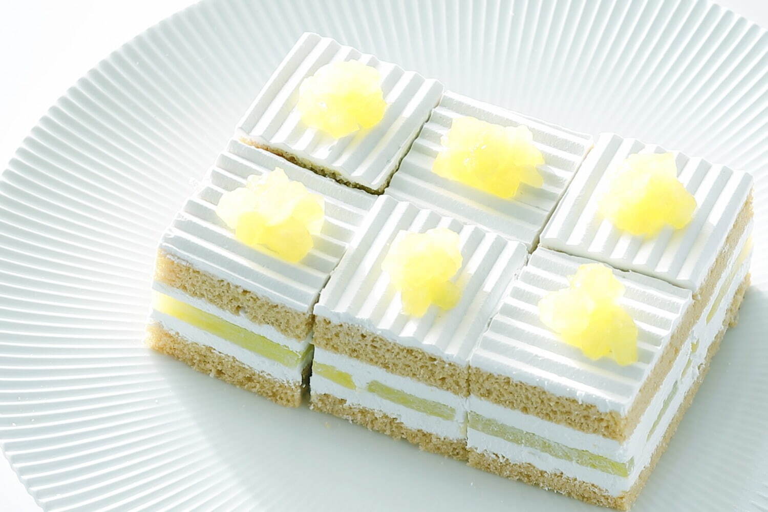 「スーパーメロンショートケーキ」