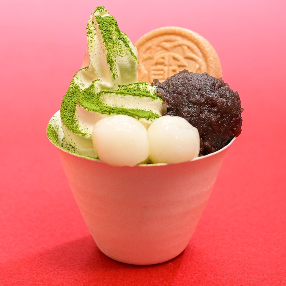 京都祇園あのん「あんぽーねそふと(抹茶掛け)」715円＜ジェイアール京都伊勢丹限定＞※第1弾のみ出店