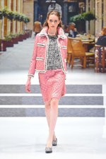 ユキ トリヰ インターナショナル　2014-15年秋冬 コレクション - ポップに魅せるクラシック｜写真43