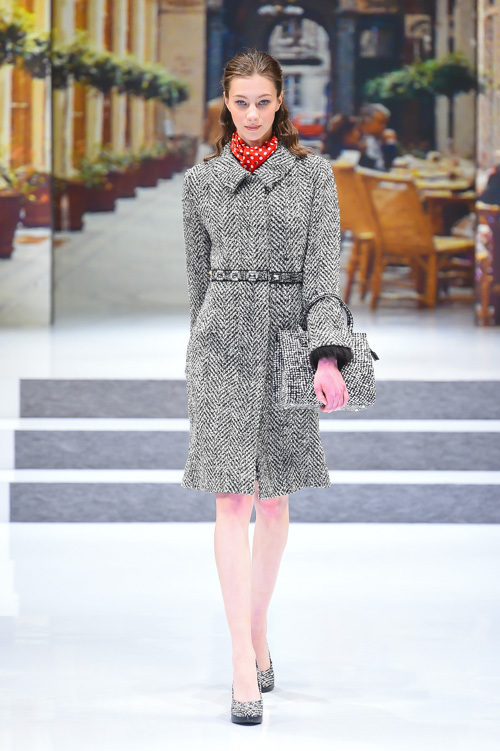 ユキ トリヰ インターナショナル 2014-15年秋冬<span>コレクション</span> - 写真8