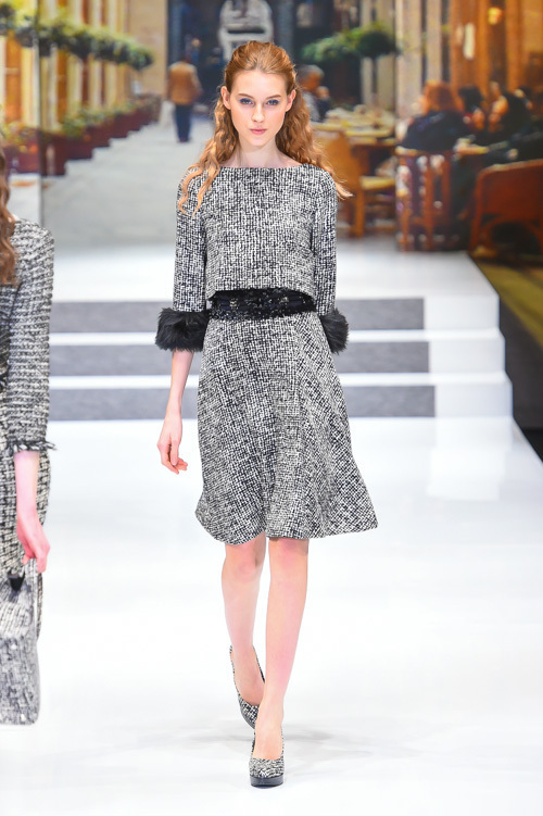 ユキ トリヰ インターナショナル 2014-15年秋冬<span>コレクション</span> - 写真9