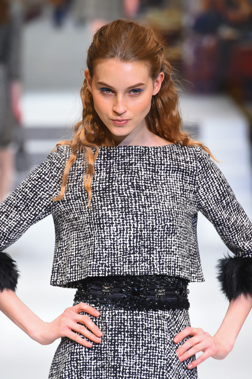 ユキ トリヰ インターナショナル 2014-15年秋冬<span>コレクション</span> - 写真10